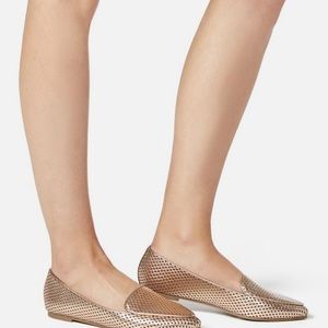 Like New JustFab Cut Out Flats Sz 5.5